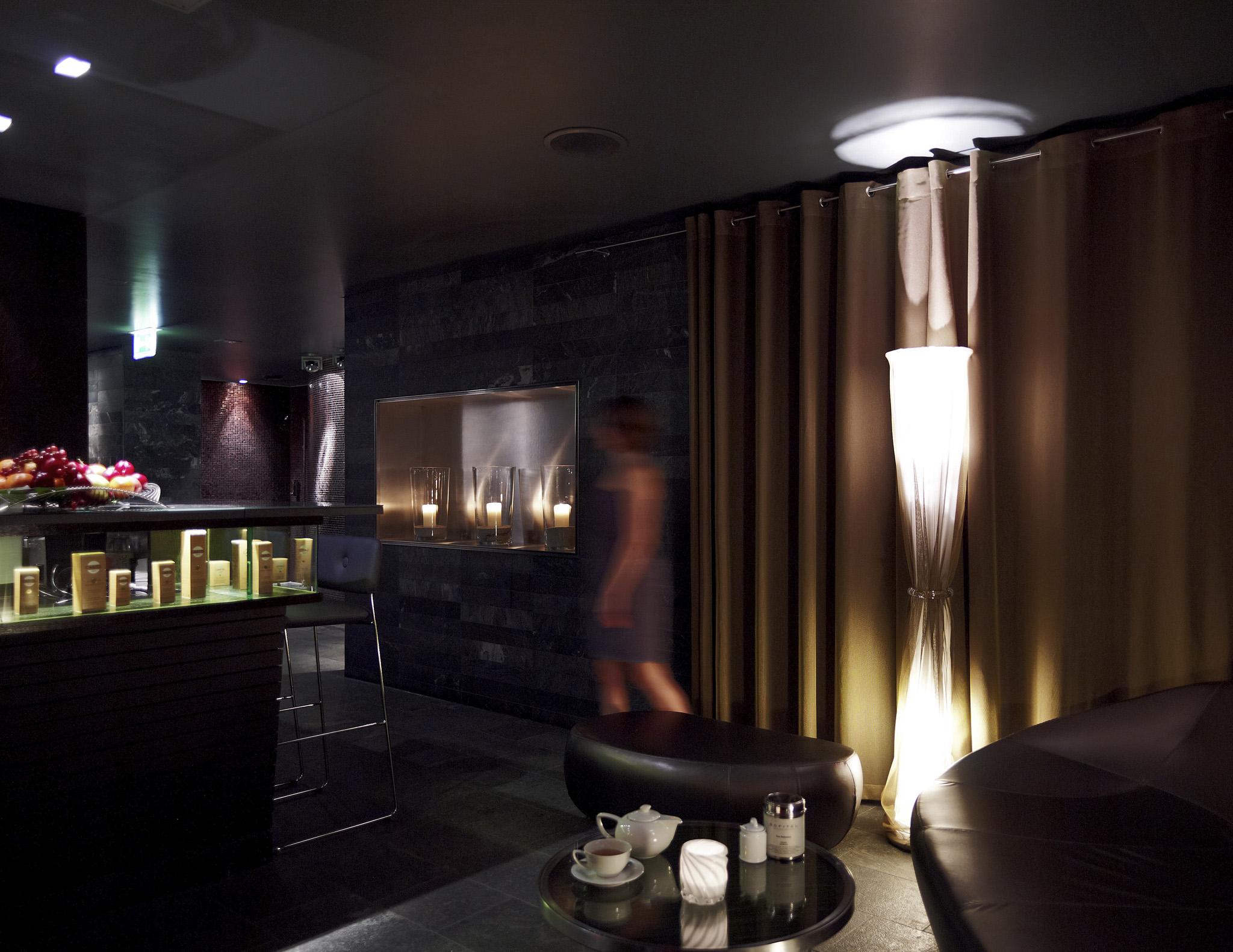 Sofitel Munich Bayerpost Hotel Exterior photo The interior of the spa at The Dorchester